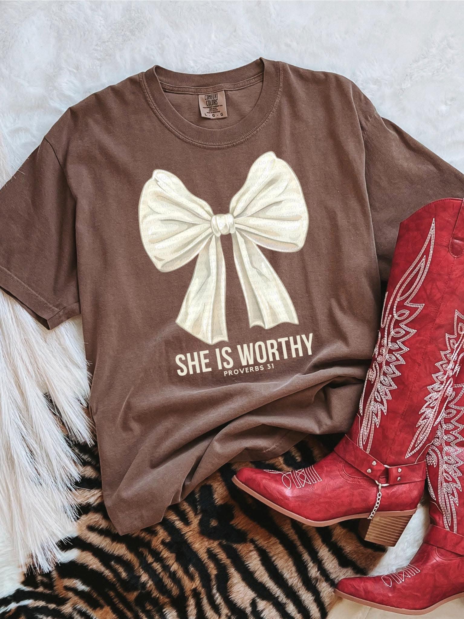 She is Worthy Tee (Espresso)